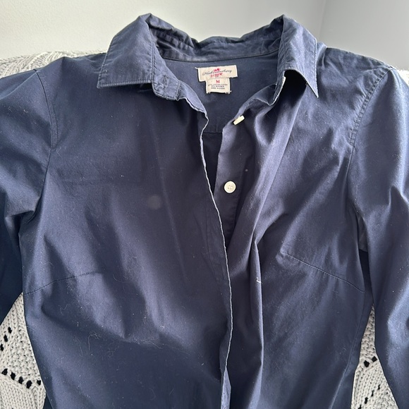 Women’s, medium, button down - Picture 3 of 4
